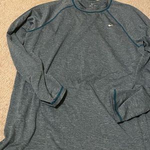 nike long sleeve